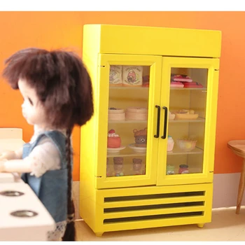 Кукольный Домик Миниатюрный Цветной Холодильник Мини-Двухдверный Холодильник Модель Морозильной Камеры BJD Аксессуары Для Кукольного Дома Мебель Кухня